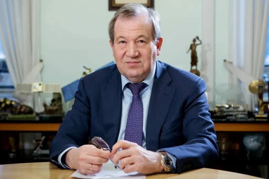 Президент РАН Геннадий Красников удостоен звания Героя Труда РФ за выдающийся вклад в развитие отечественной науки