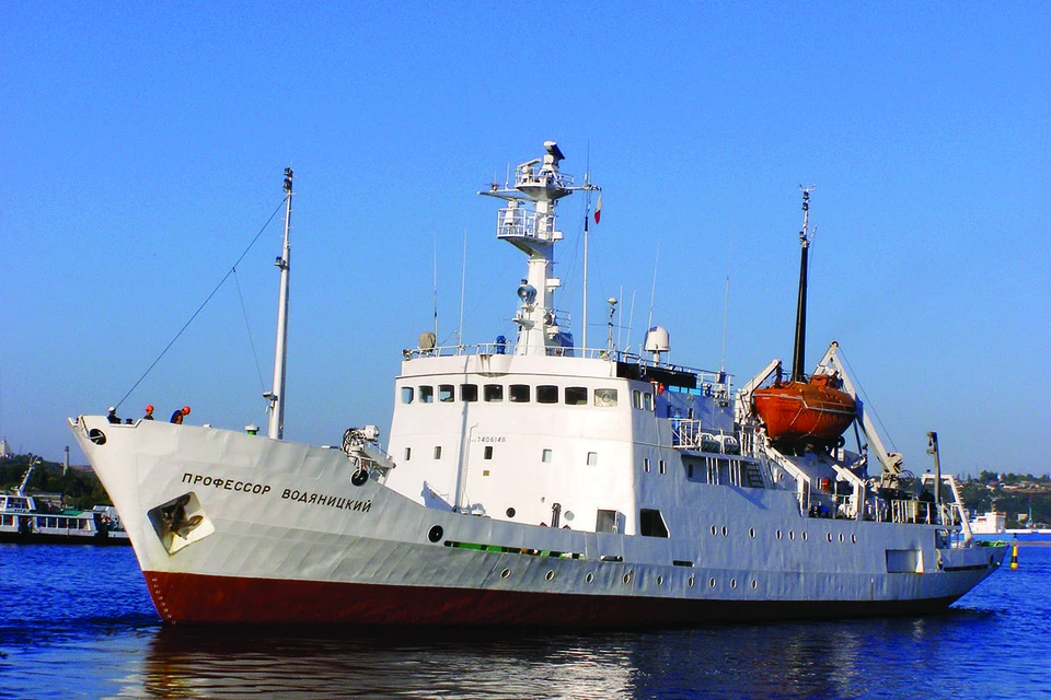 «Профессор Водяницкий»: легендарное научно-исследовательское судно продолжает работу
