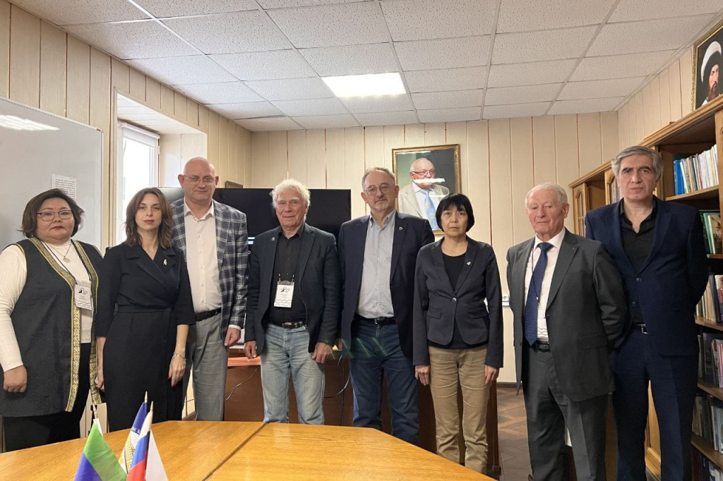 Учёные ФИЦ ИнБЮМ выступили на первом Международном экологическом форуме Прикаспийских государств