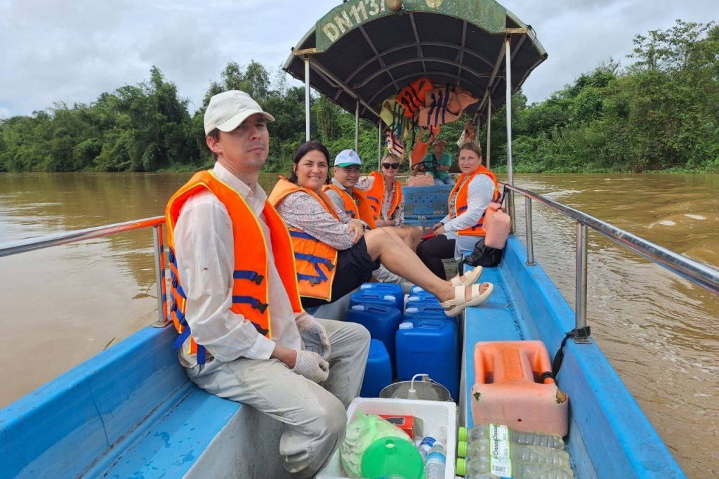  Учёные ФИЦ ИнБЮМ провели хеморадиоэкологические исследования на реке Донгнай во Вьетнаме 