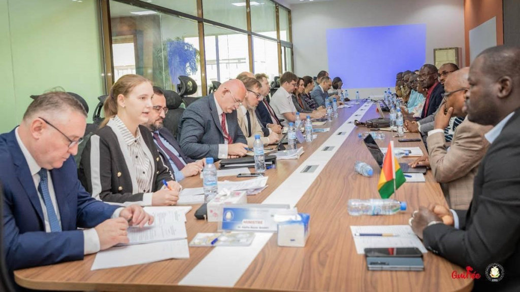 12-Министерство высшего образования, научных исследований и инноваций Гвинеи