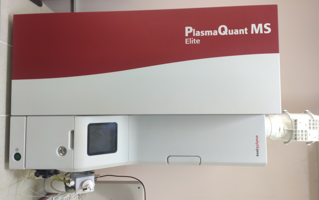 Масс-спектрометр Plasma Quant MS Elite.jpg
