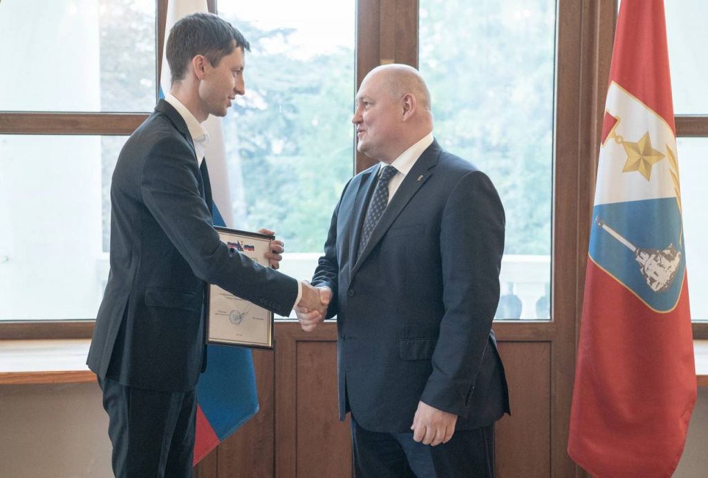 1.Работу сотрудников ФИЦ ИнБЮМ высоко оценили в правительстве Севастополя