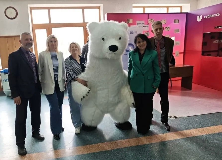 2.Выставка, посвящённая изучению Арктики, открылась в КФУ